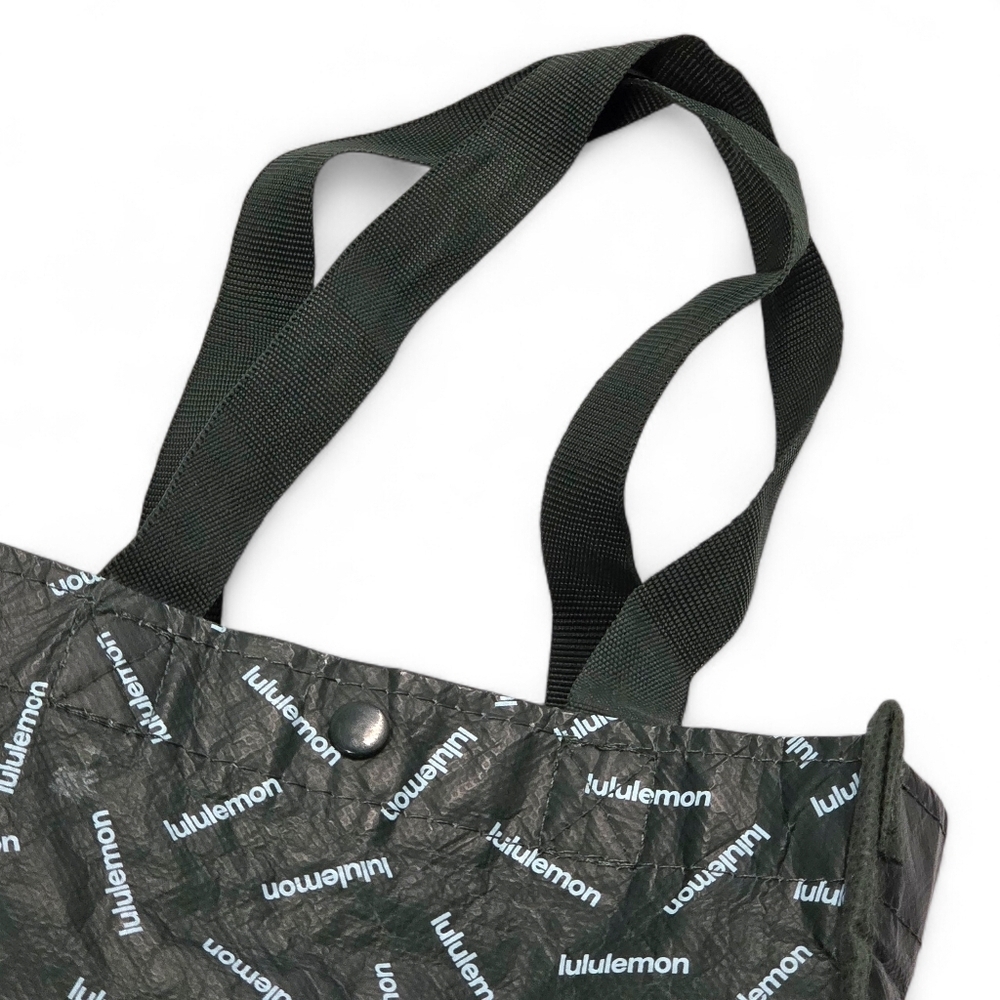 Lululemon Small Reusable Shopping Tote Lunch Bag 💚GREEN 💚. - Picture 4 of 12